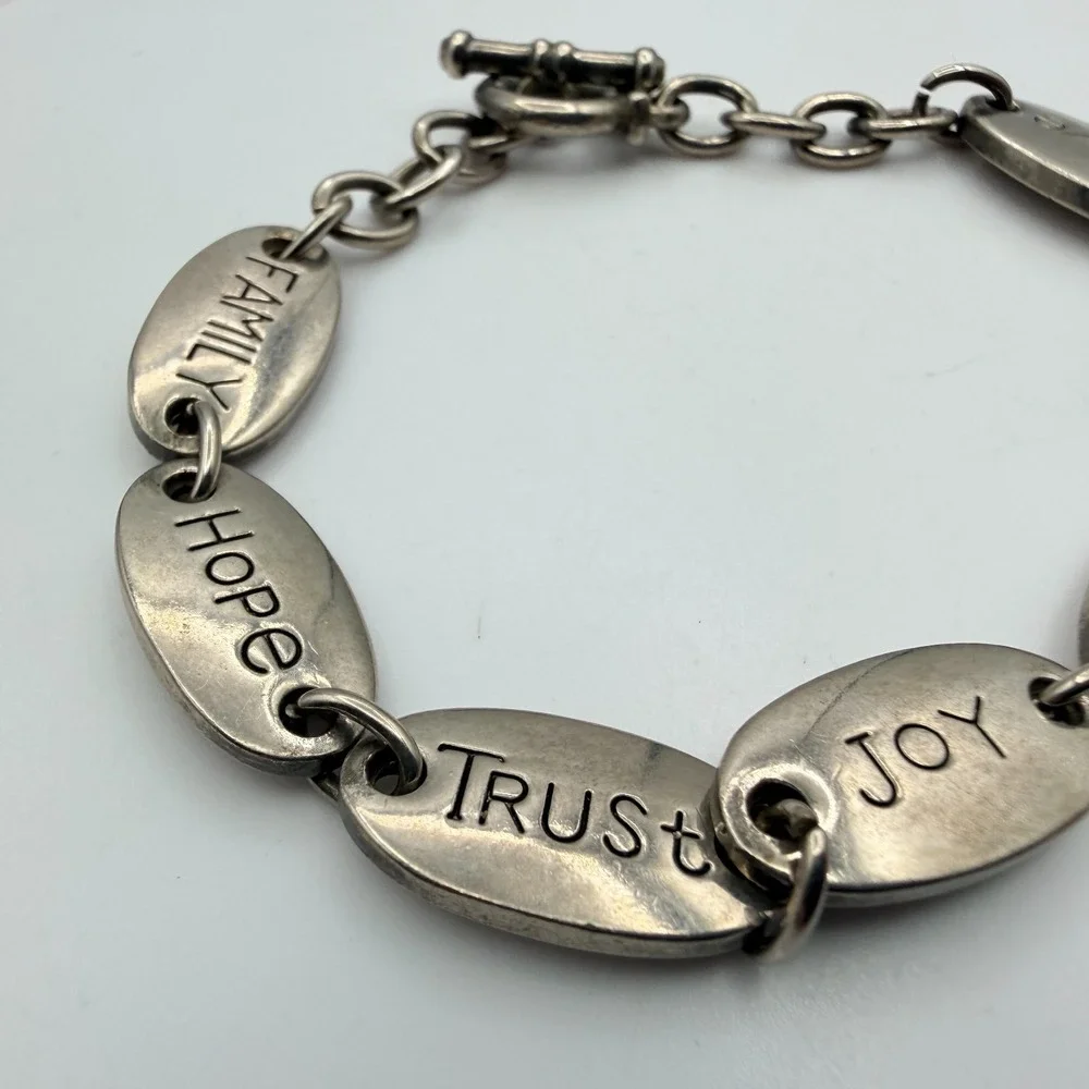 Vintage 90s Silver Tone Inspirational Message Oval Link Bracelet Fashion Jewelry